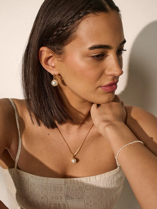 Classic Pearl Necklace