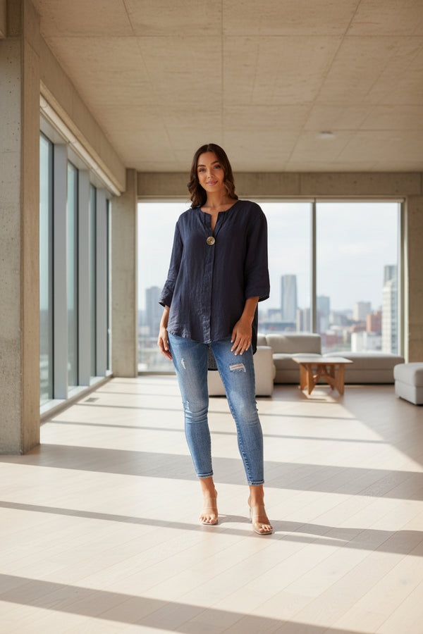 3/4 Sleeve Button Top