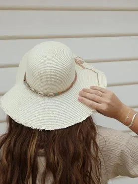 Floppy Cowrie shell Hat
