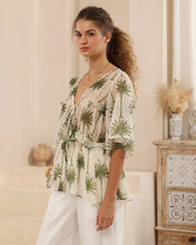 Load image into Gallery viewer, Palm Tree Print Top