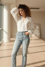 Load image into Gallery viewer, Long Sleeve White Top