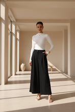 Load image into Gallery viewer, Wide-Leg Black Pant