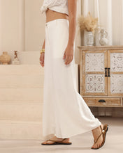 Load image into Gallery viewer, Linen wide leg Pant - white