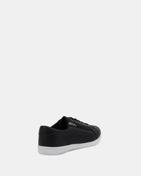 Liora Sneaker