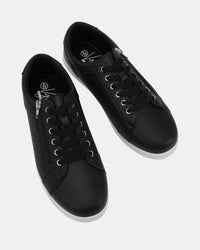 Liora Sneaker