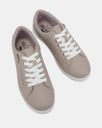 Liora Sneaker