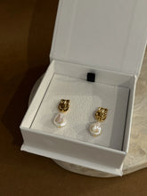 Load image into Gallery viewer, Messina Pearl 18K Gold Plated Earrings