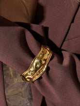 Load image into Gallery viewer, Lou Cuff Bangle