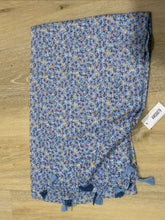 Load image into Gallery viewer, Ditsy floral Scarf/Sarong
