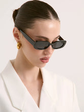 Load image into Gallery viewer, Bijou Polarised Sunglasses