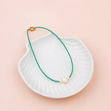 Load image into Gallery viewer, Turquoise Fine Beds with Fresh water Pearl