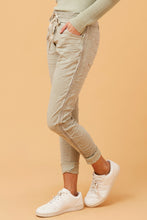 Load image into Gallery viewer, Stretch Pant with side Strip