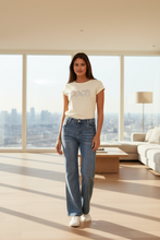 Load image into Gallery viewer, Long Flare leg Jeans