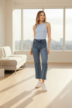 Load image into Gallery viewer, Straight Leg Jean