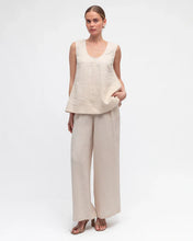 Load image into Gallery viewer, Sleeveless Linen Top-2 Colors
