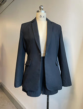 Load image into Gallery viewer, Single Buttoned Black Blazer