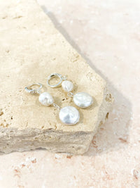 Aura Pearl SS Plate Earrings