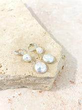 Load image into Gallery viewer, Aura Pearl SS Plate Earrings