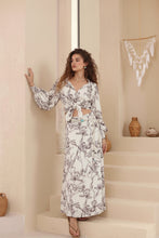Load image into Gallery viewer, Printed Maxi Skirt